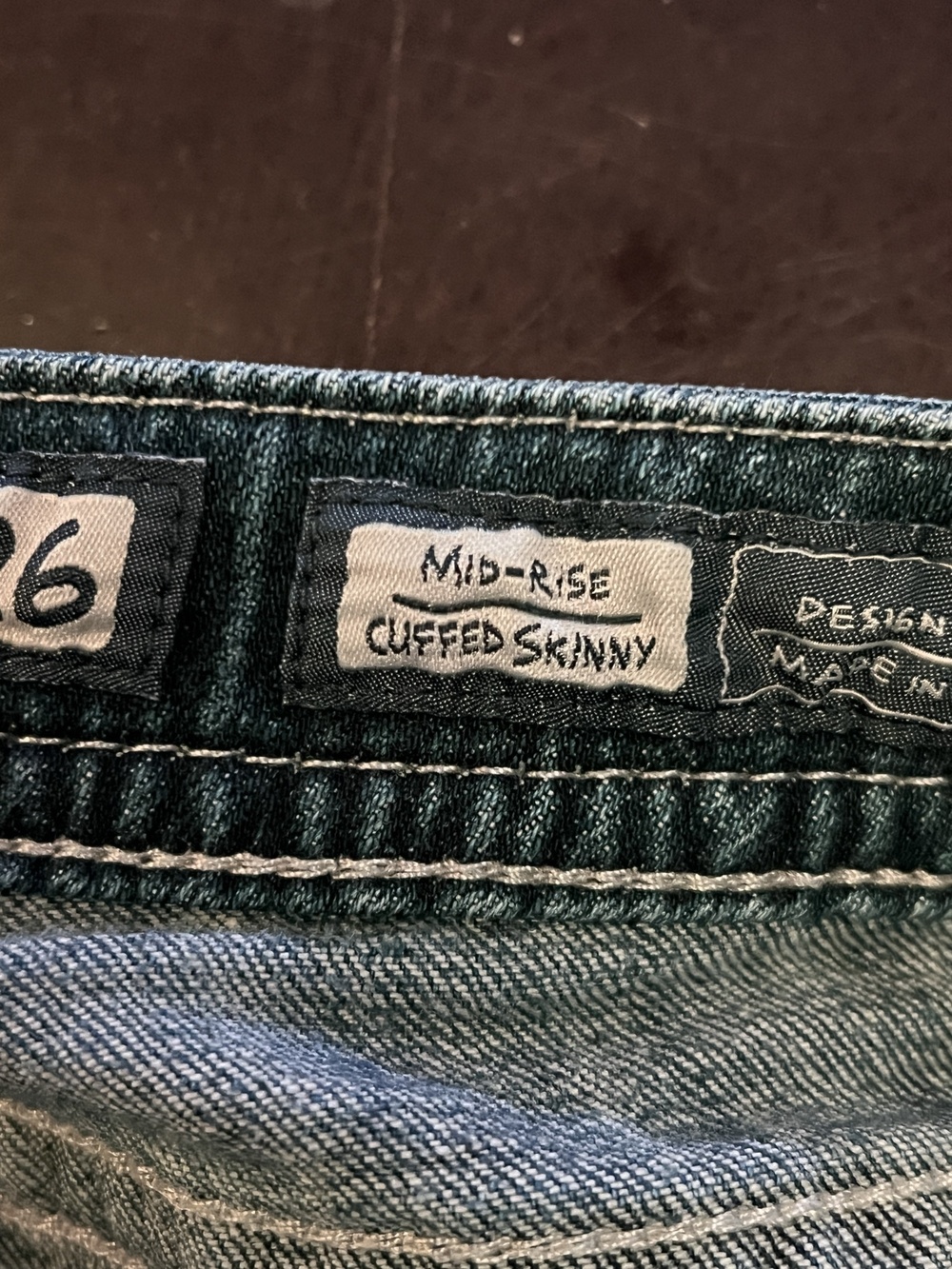 Miss Me Mid Rise Cuffed Skinny Jeans Womens 26 Medium Wash Blue Distressed Denim - Picture 8 of 13